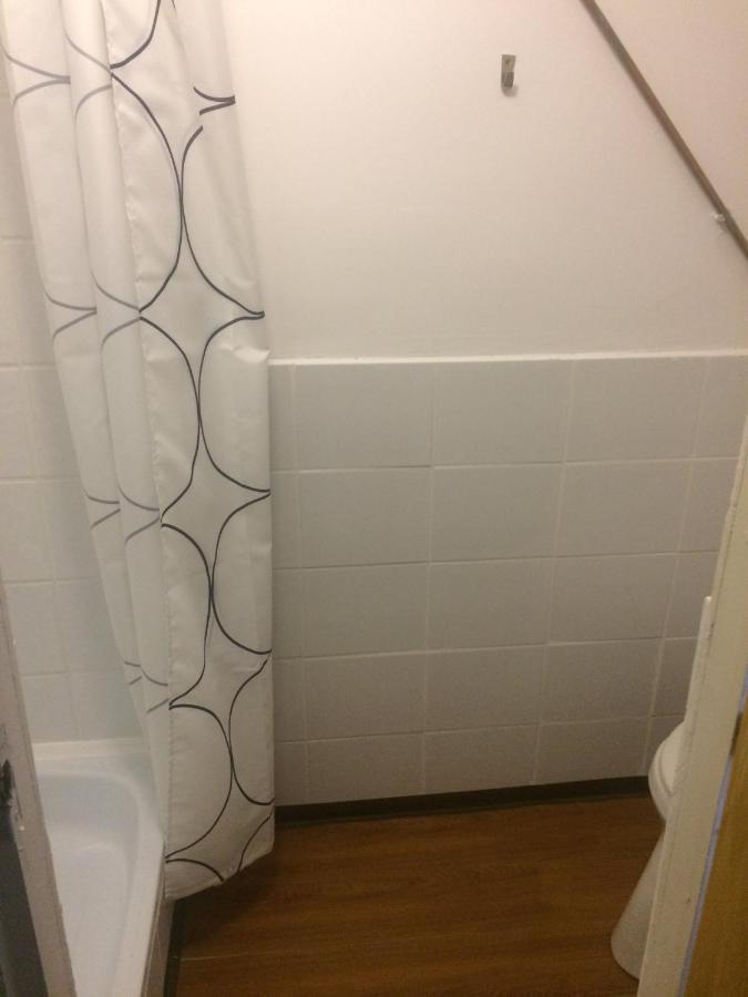 Y Hostel Balatonlelle Dış mekan fotoğraf